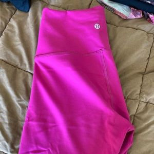 Lululemon wunder under size 8, worn once